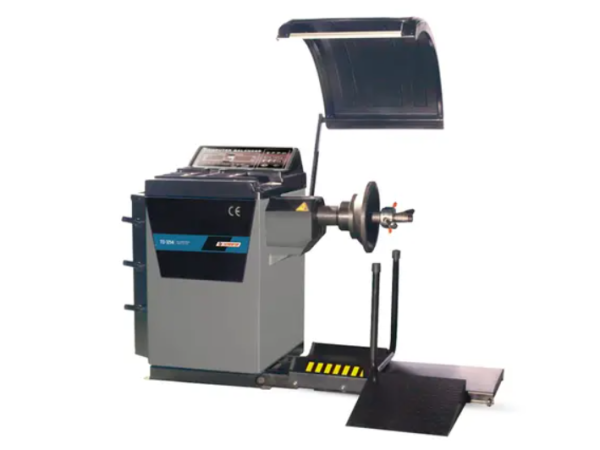 Como a balanceadora de rodas automática pode melhorar o desempenho do veículo?