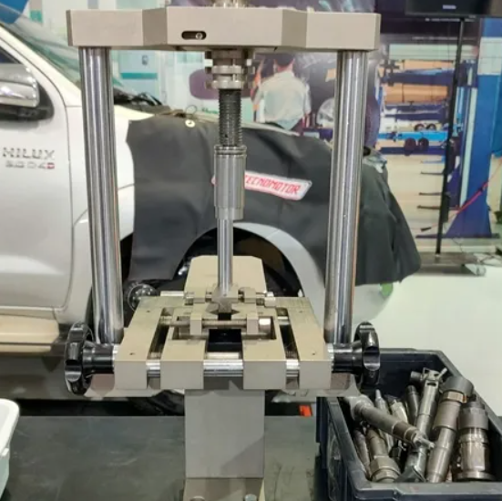 A importância de contar com ferramentas adequadas para o reparo de injetores