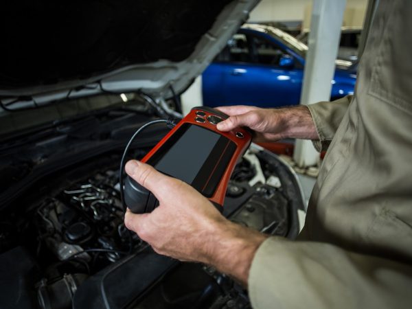 Software de alinhamento automotivo: como manter seu equipamento sempre atualizado?